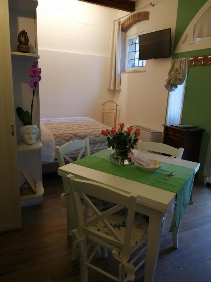 Verona Goddess House ภายนอก รูปภาพ