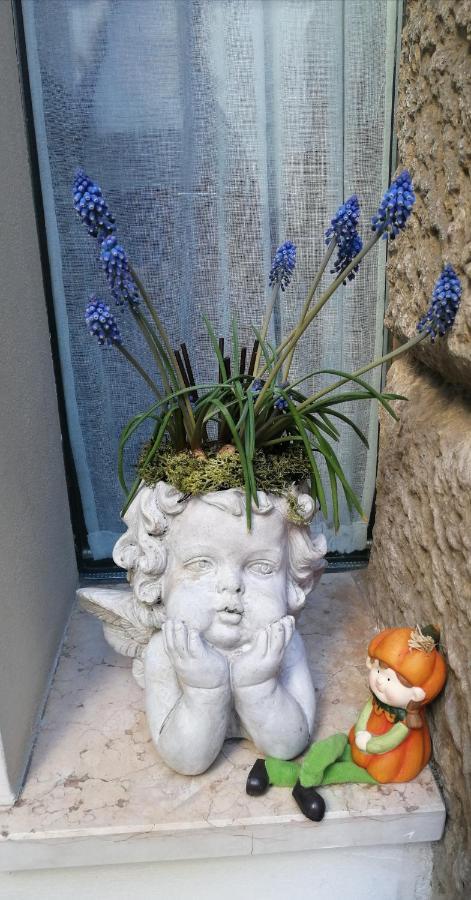 Verona Goddess House ภายนอก รูปภาพ